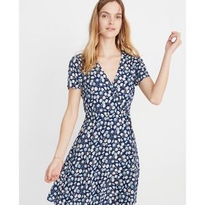 NWT MADEWELL Button-Wrap Dress in French Floral